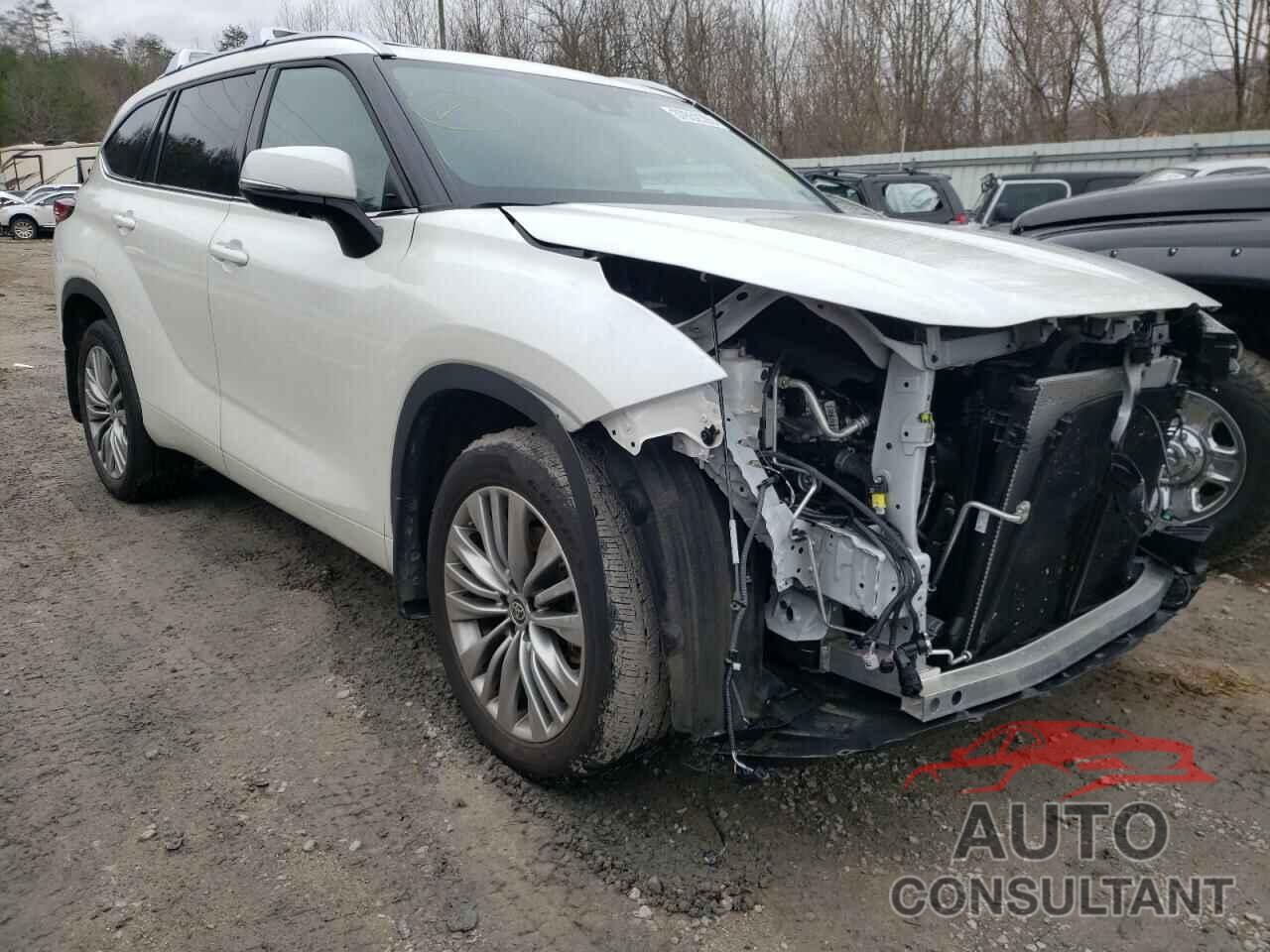 TOYOTA HIGHLANDER 2021 - 5TDFZRBH7MS095652