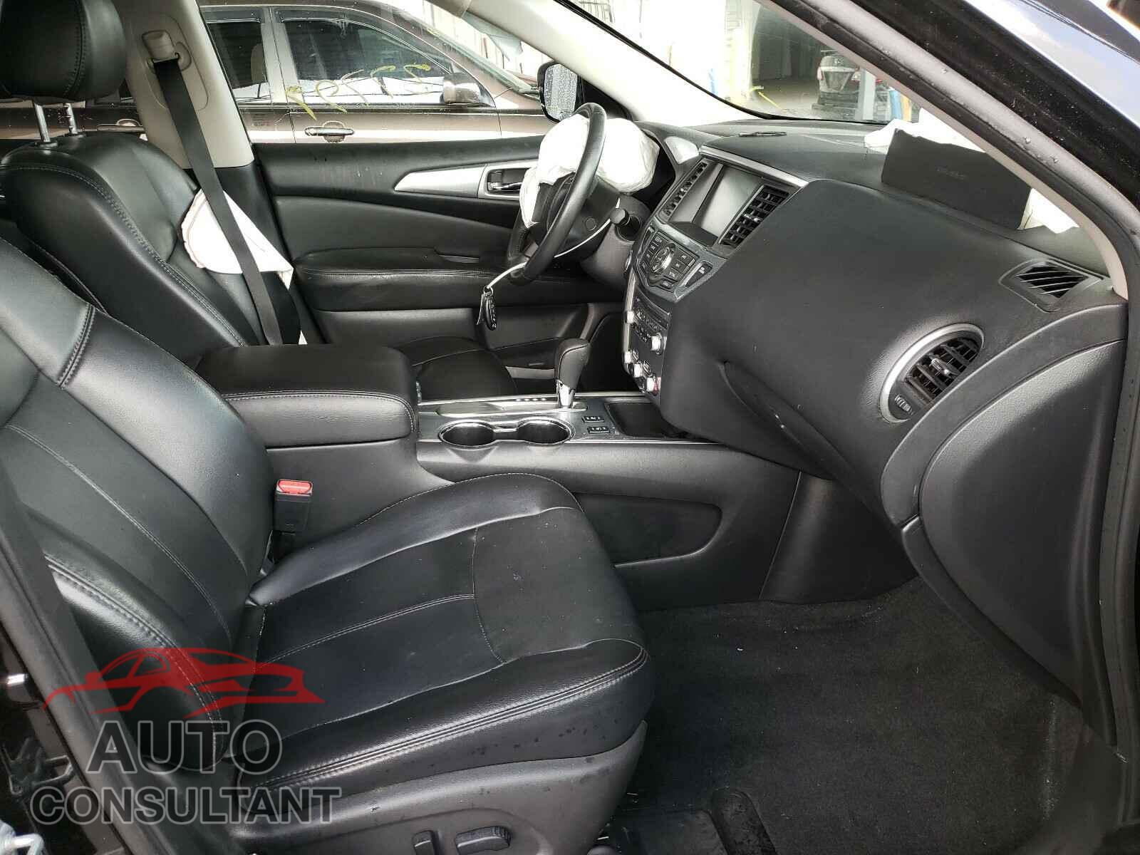 NISSAN PATHFINDER 2017 - 5N1DR2MN1HC609161