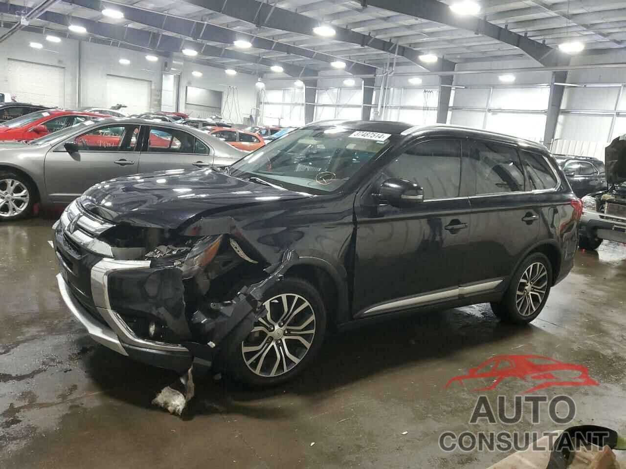 MITSUBISHI OUTLANDER 2018 - JA4AZ3A32JZ071731