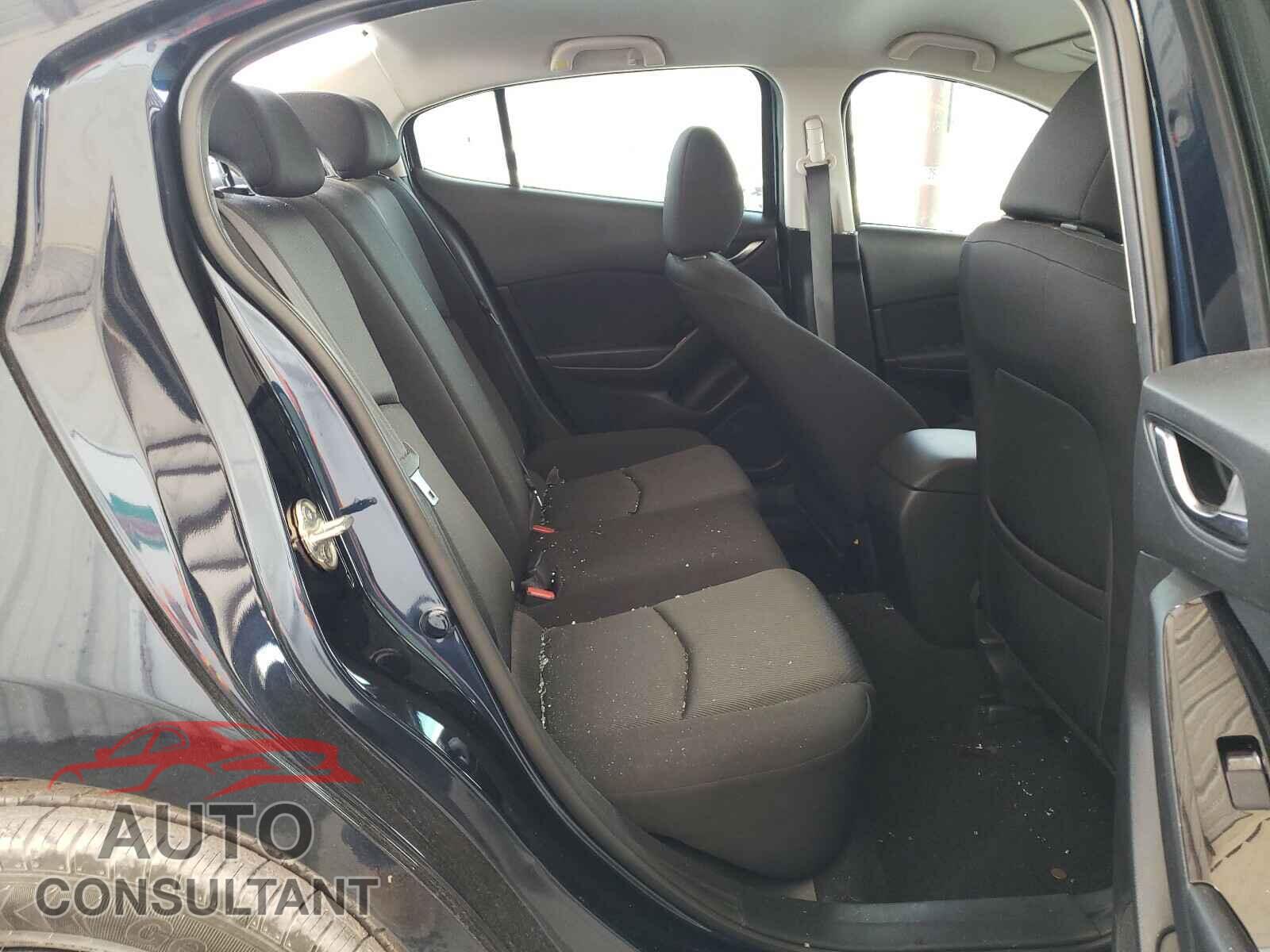 MAZDA 3 2017 - 3MZBN1U7XHM154325