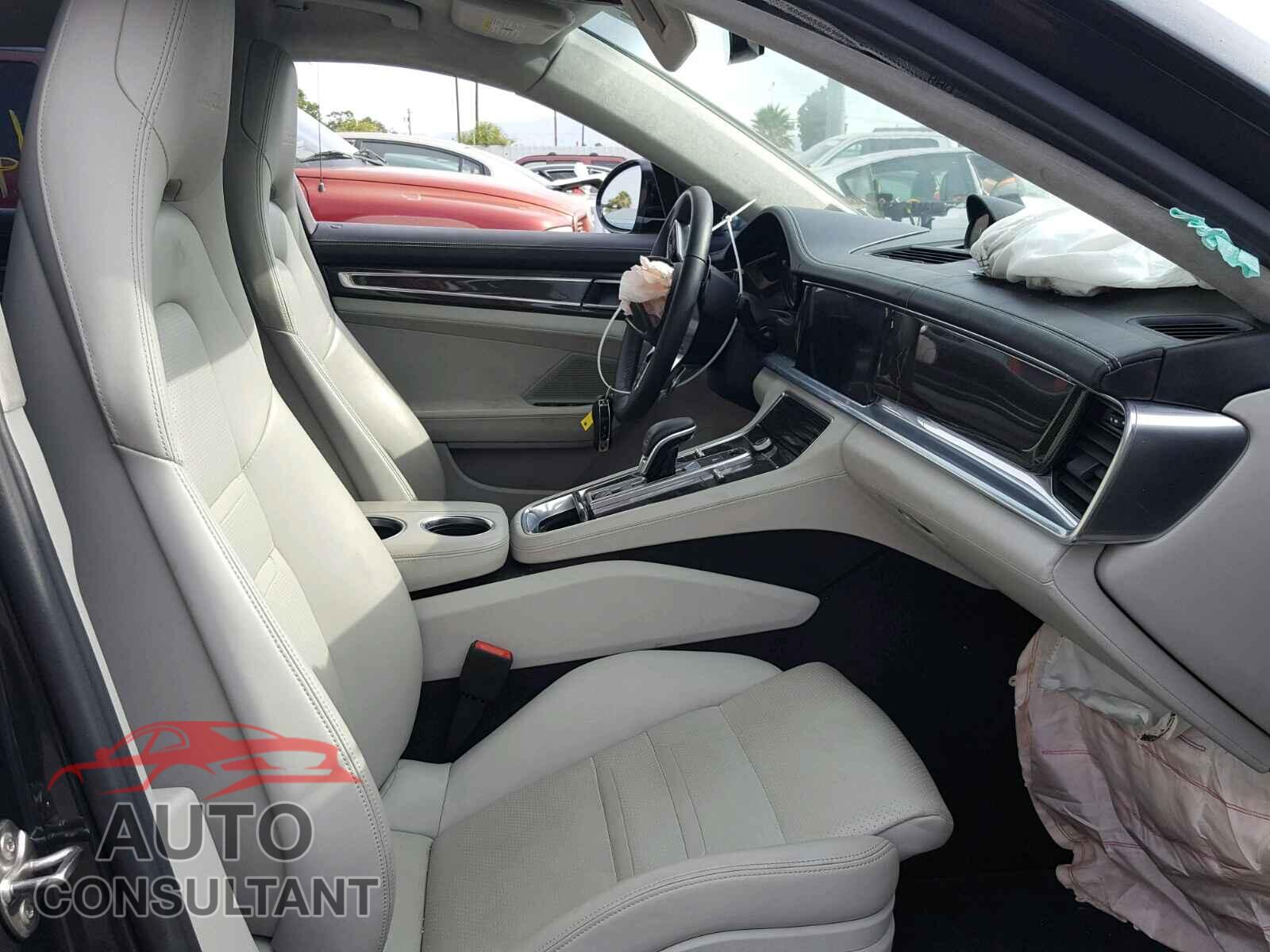 PORSCHE PANAMERA 2017 - WP0AF2A70HL150646