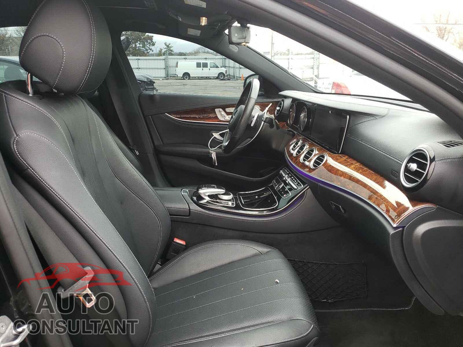 MERCEDES-BENZ E CLASS 2017 - WDDZF4KB4HA126305