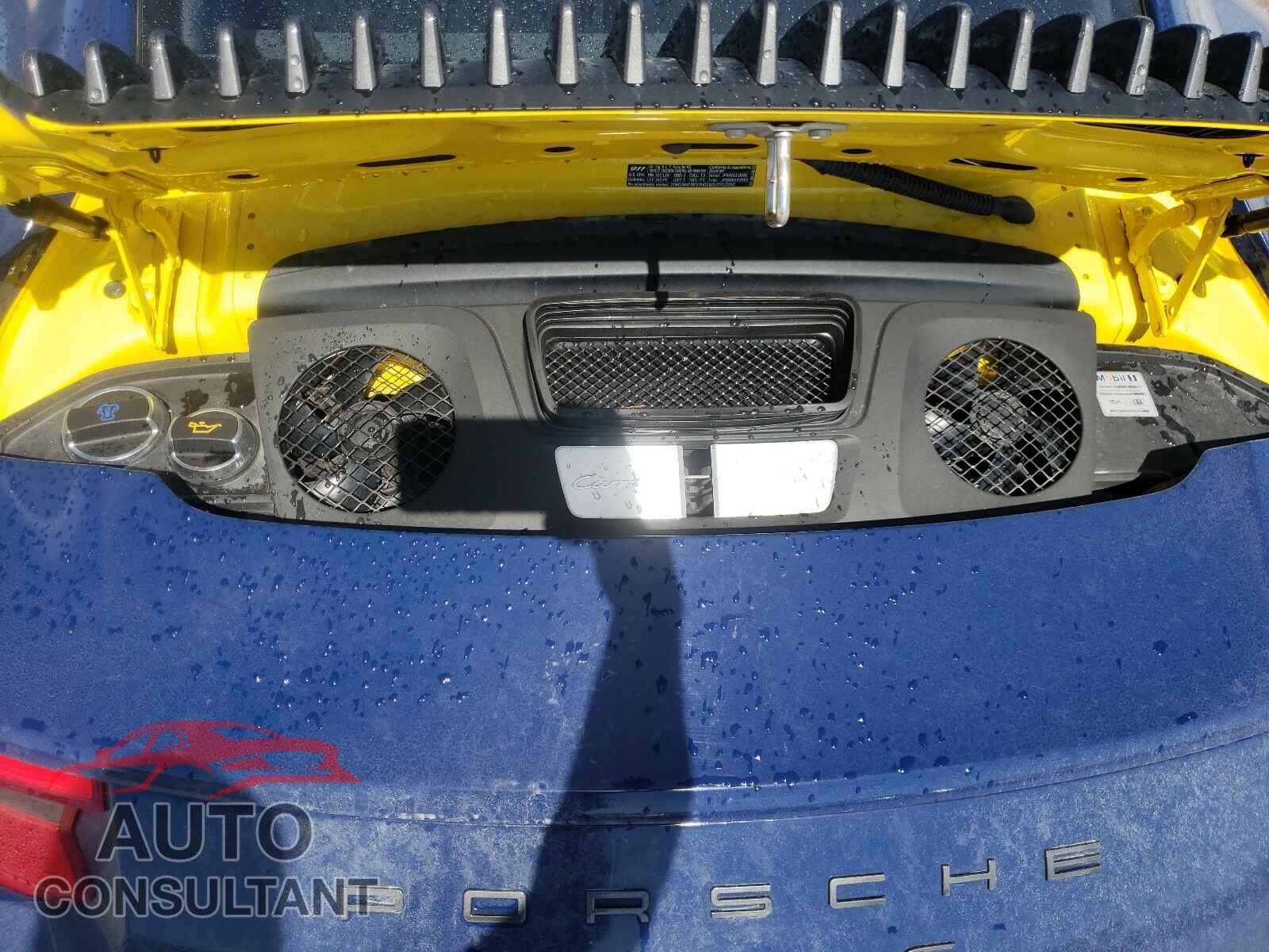 PORSCHE 911 2018 - WP0AA2A95JS106508