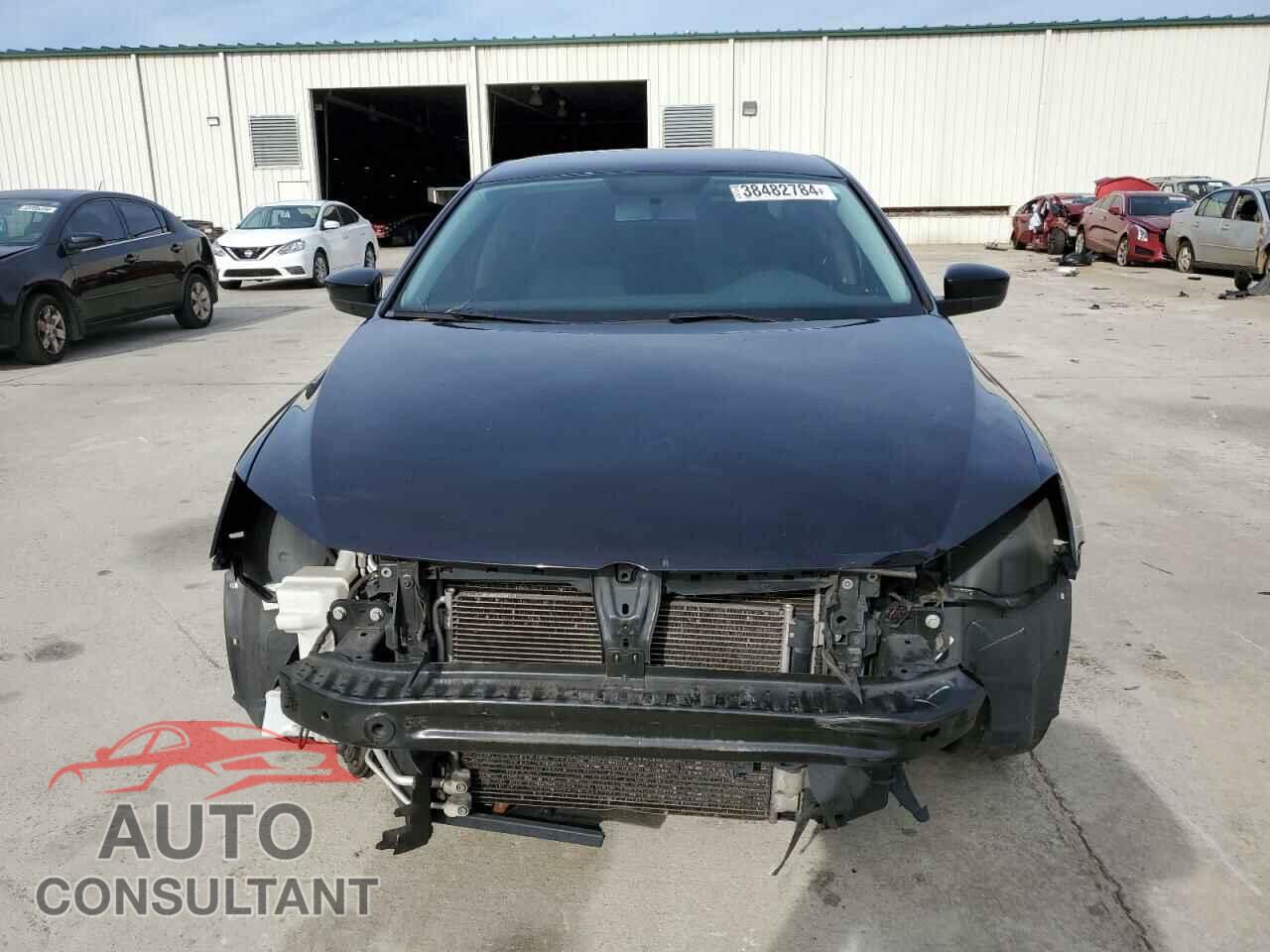 VOLKSWAGEN JETTA 2017 - 3VW2B7AJ9HM316120