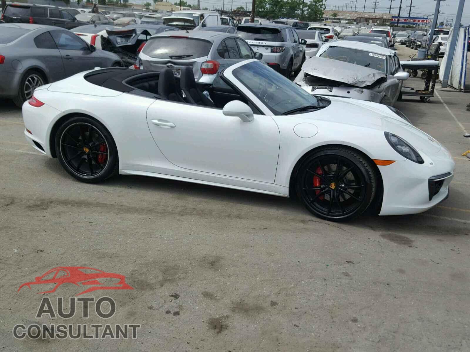 PORSCHE 911 2017 - WP0CB2A99HS155517