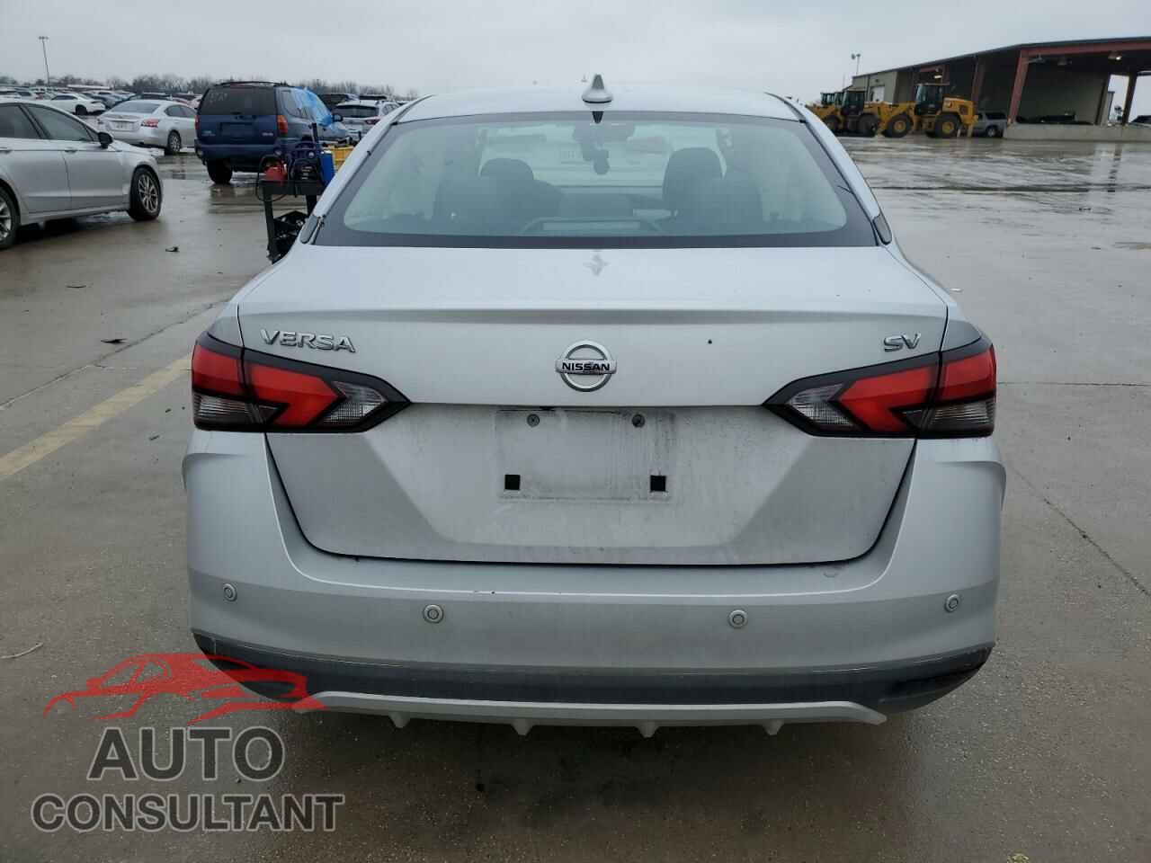 NISSAN VERSA 2021 - 3N1CN8EVXML871985