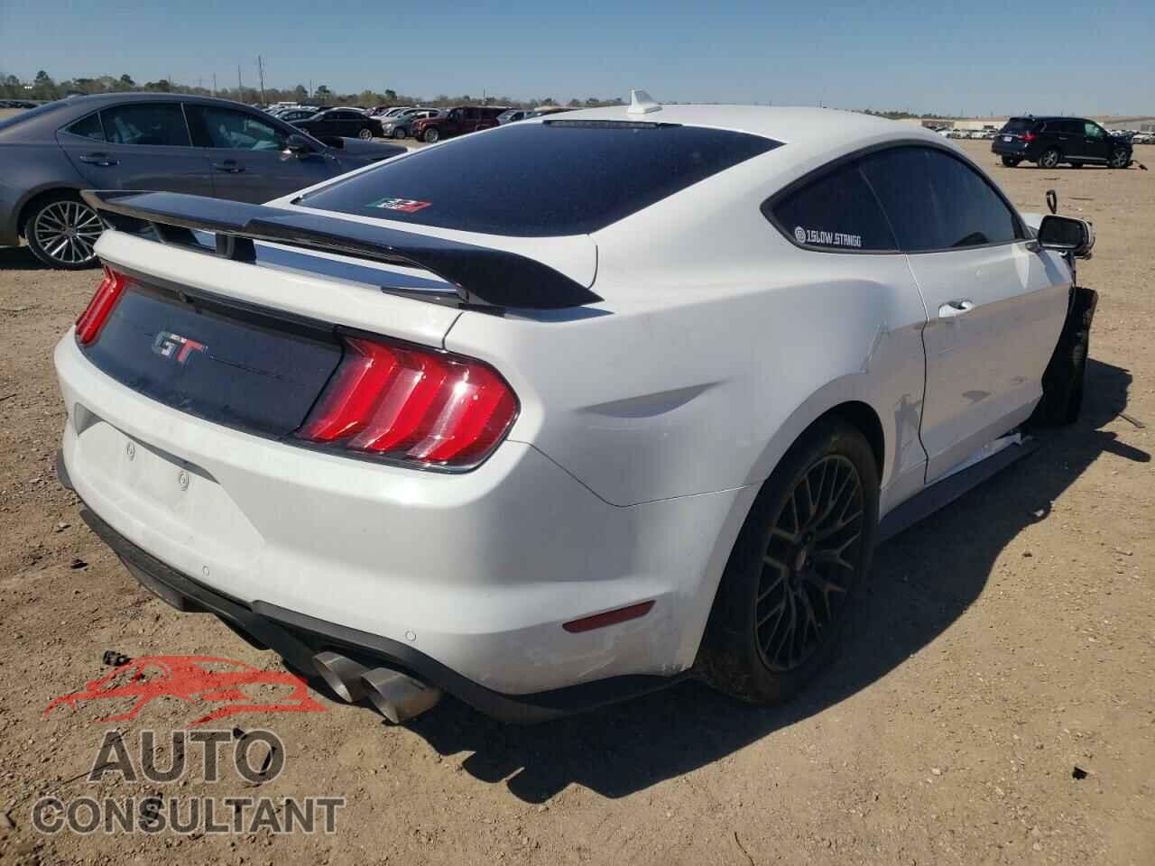 FORD MUSTANG 2021 - 1FA6P8CF1M5112308