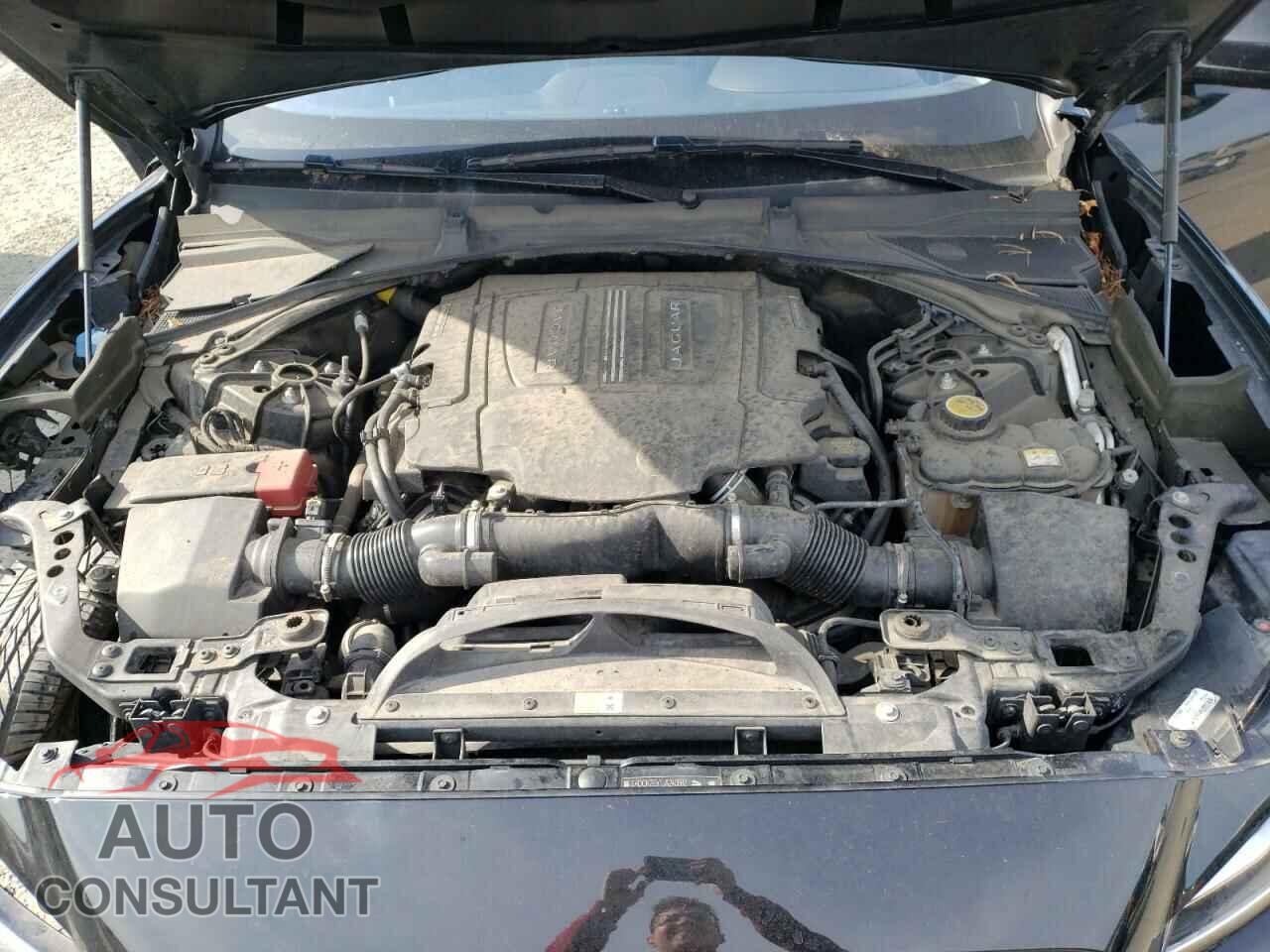 JAGUAR F-PACE 2018 - SADCK2EV1JA243582