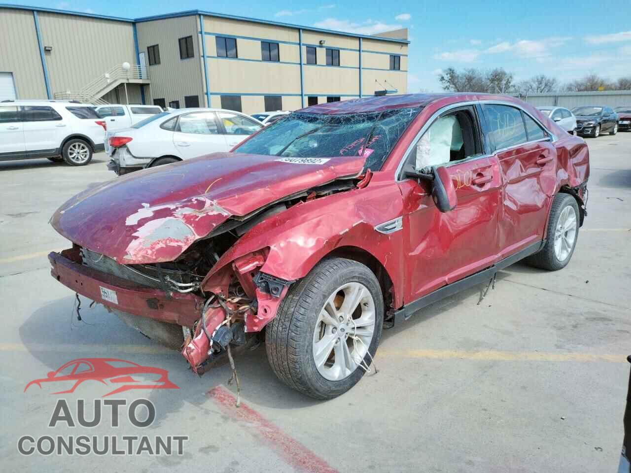 FORD TAURUS 2017 - 1FAHP2E86HG120693