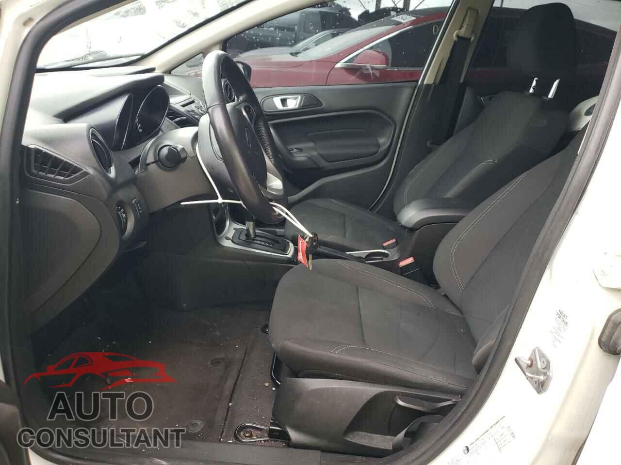 FORD FIESTA 2015 - 3FADP4EJ2FM211377