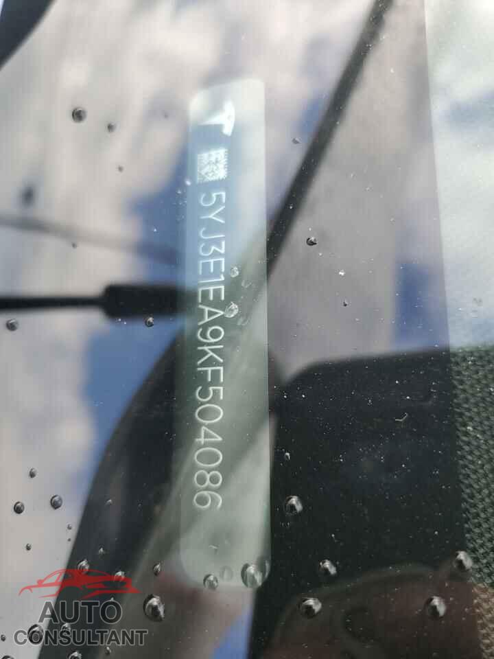 TESLA MODEL 3 2019 - 5YJ3E1EA9KF504086