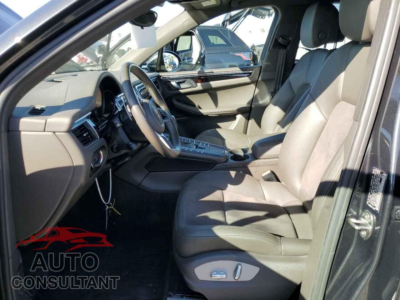 PORSCHE MACAN 2018 - WP1AA2A57JLB19427