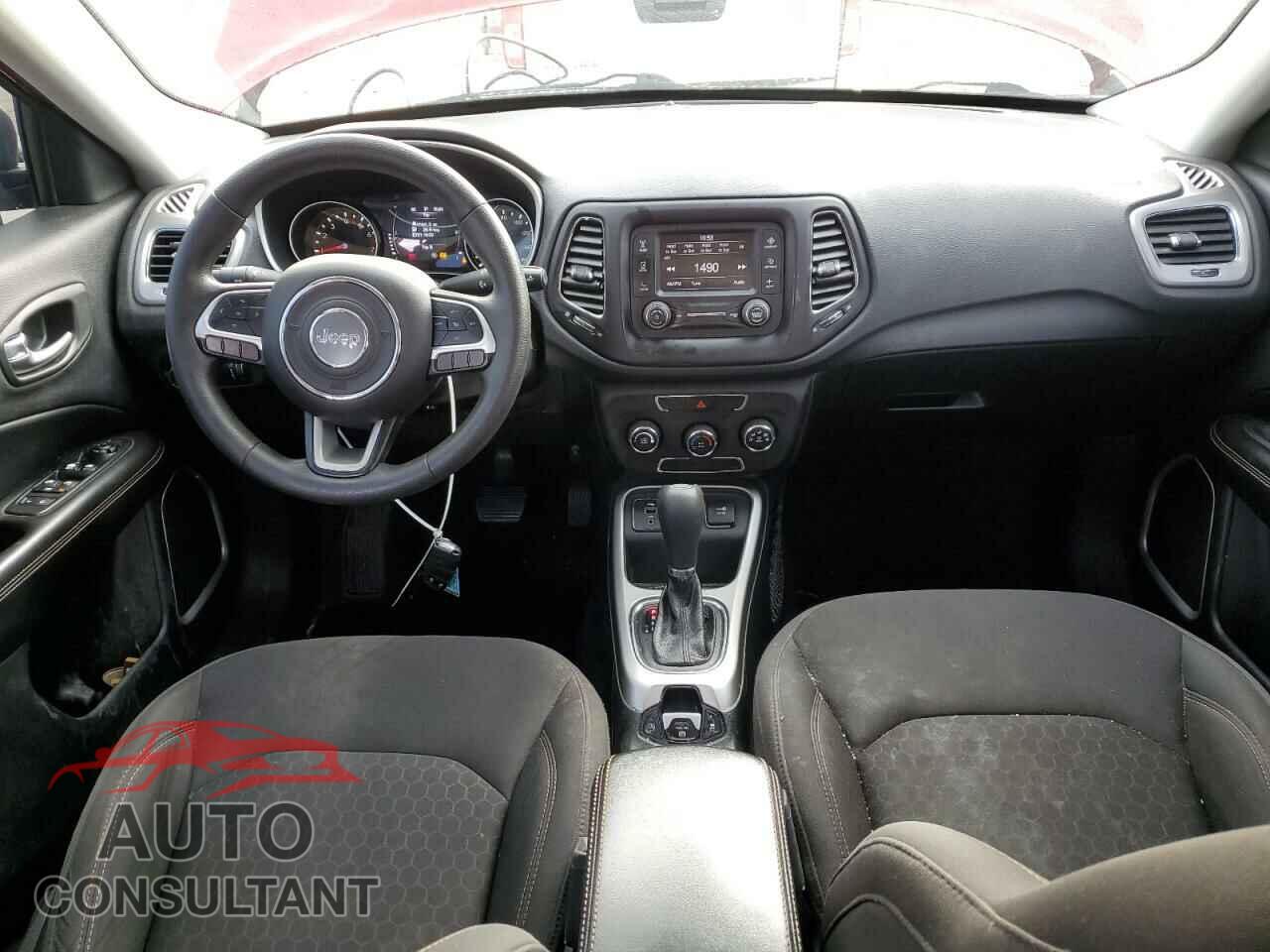 JEEP COMPASS 2018 - 3C4NJCAB5JT204351