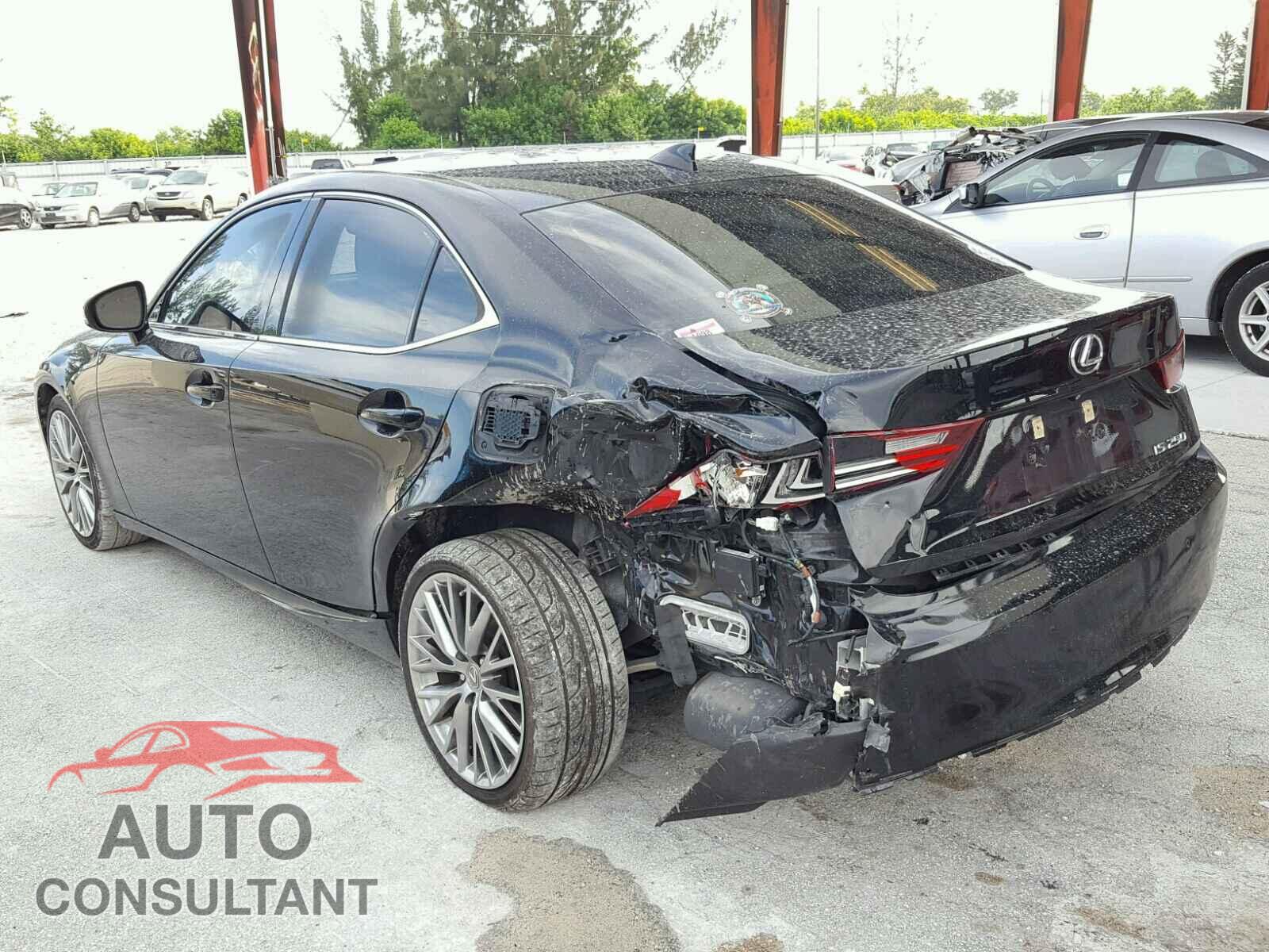 LEXUS IS250 2015 - JTHBF1D20F5052053