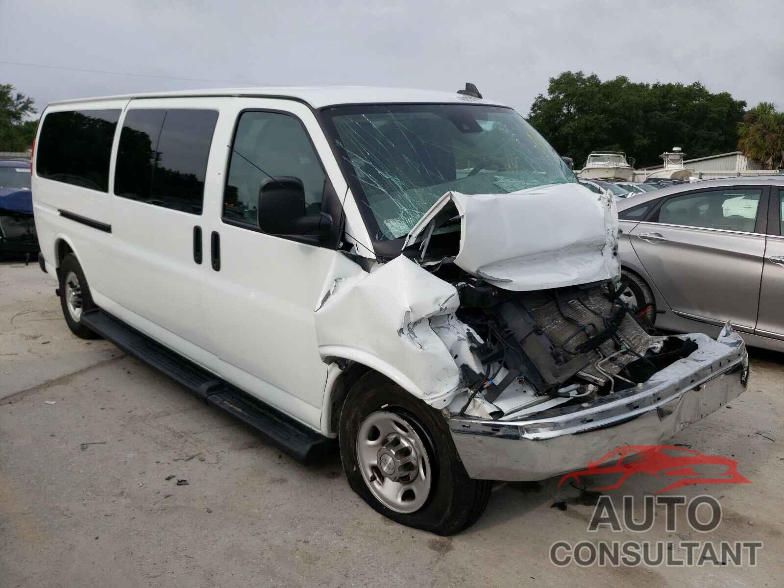 CHEVROLET EXPRESS 2019 - 1GAZGPFG9K1303879