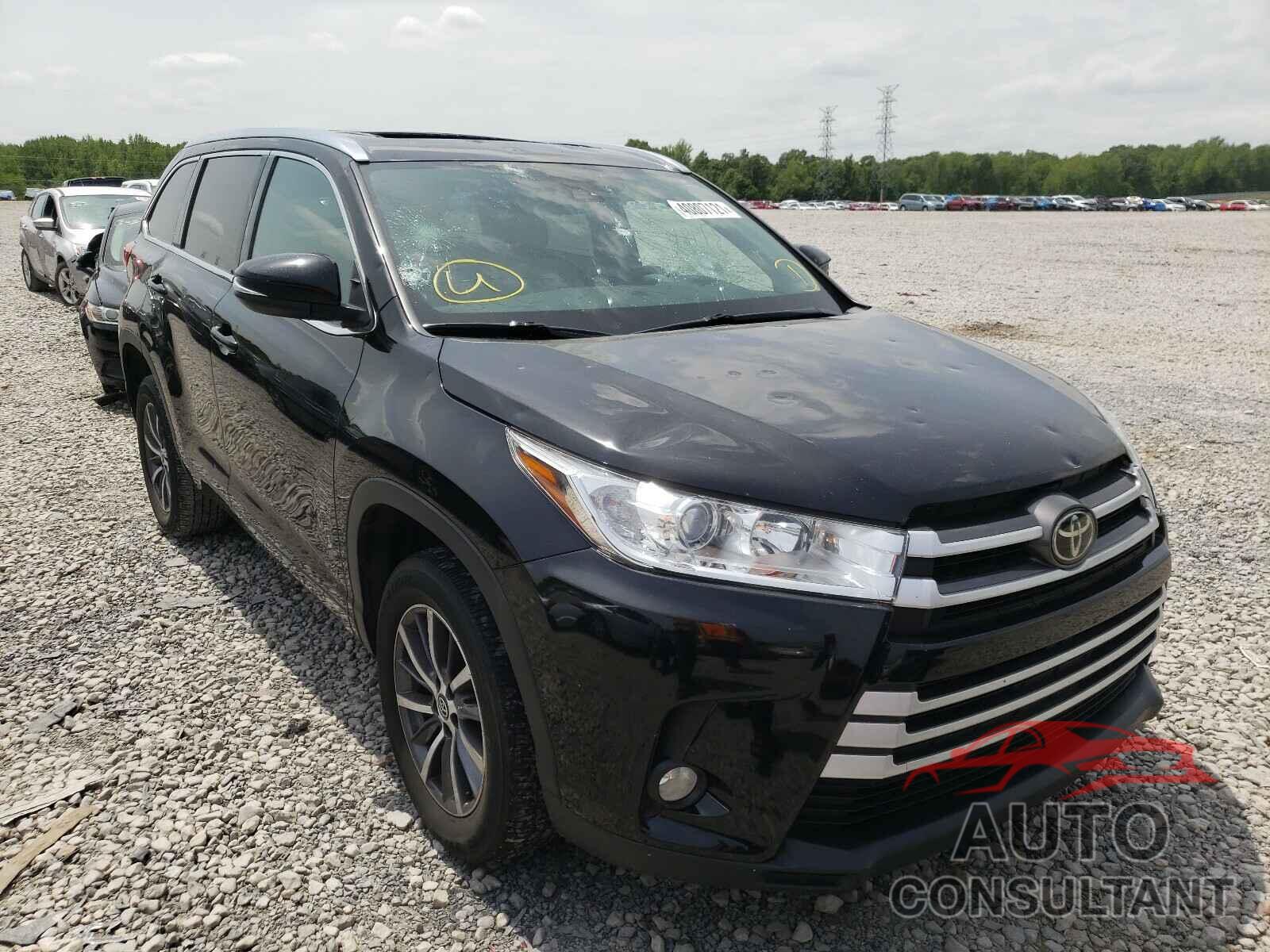 TOYOTA HIGHLANDER 2017 - 5TDKZRFH7HS217733