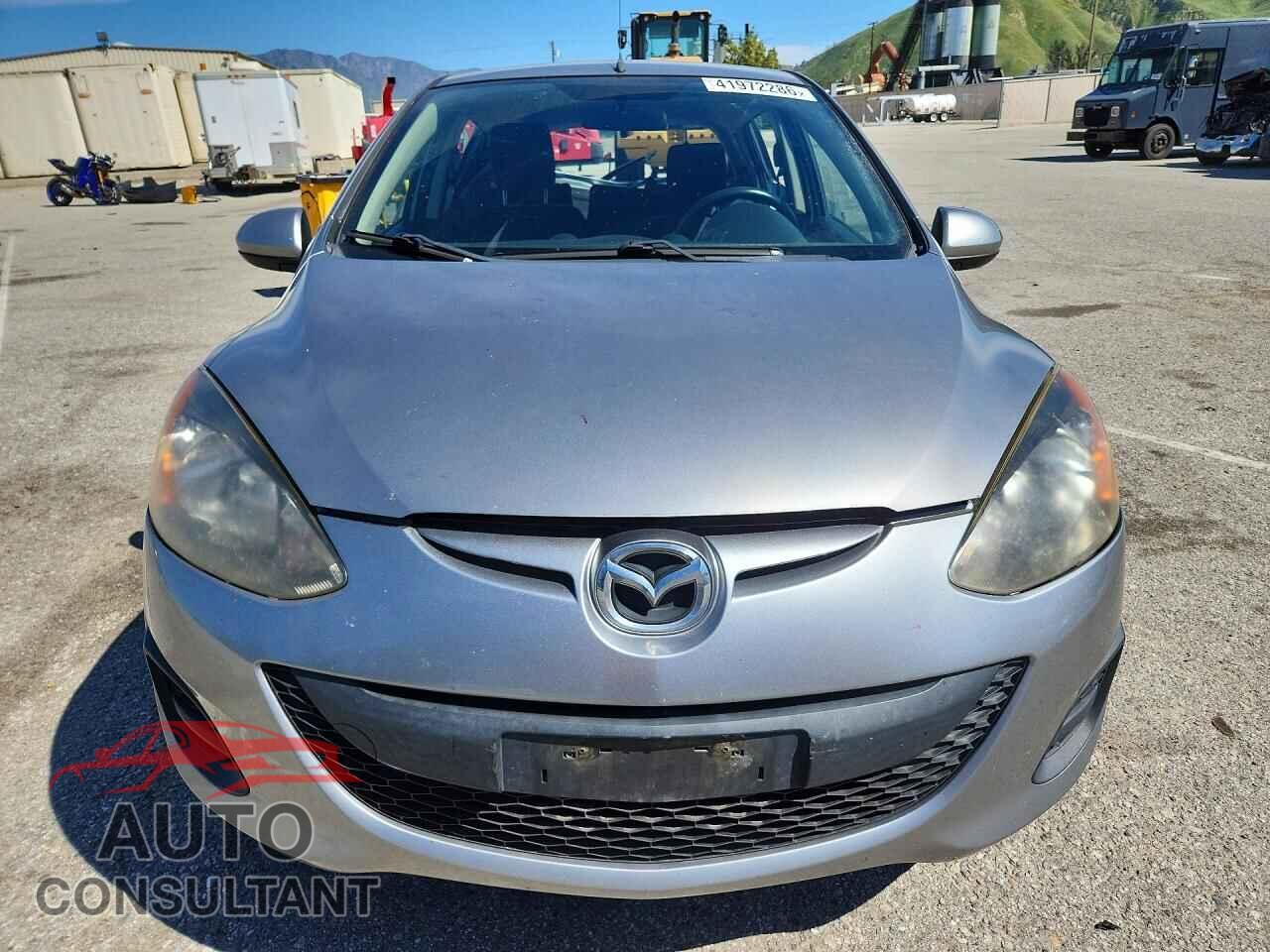 MAZDA 2 2013 - JM1DE1KY3D0161721