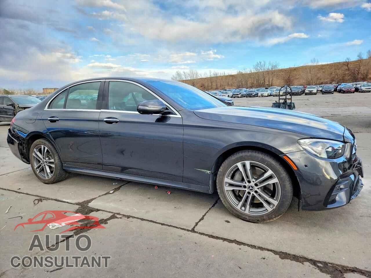 MERCEDES-BENZ E-CLASS 2023 - W1KZF8EB5PB186542