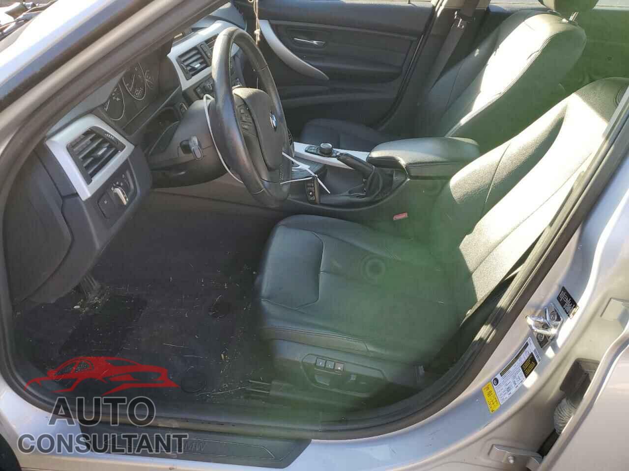 BMW 3 SERIES 2012 - WBA3A5C55CF350186