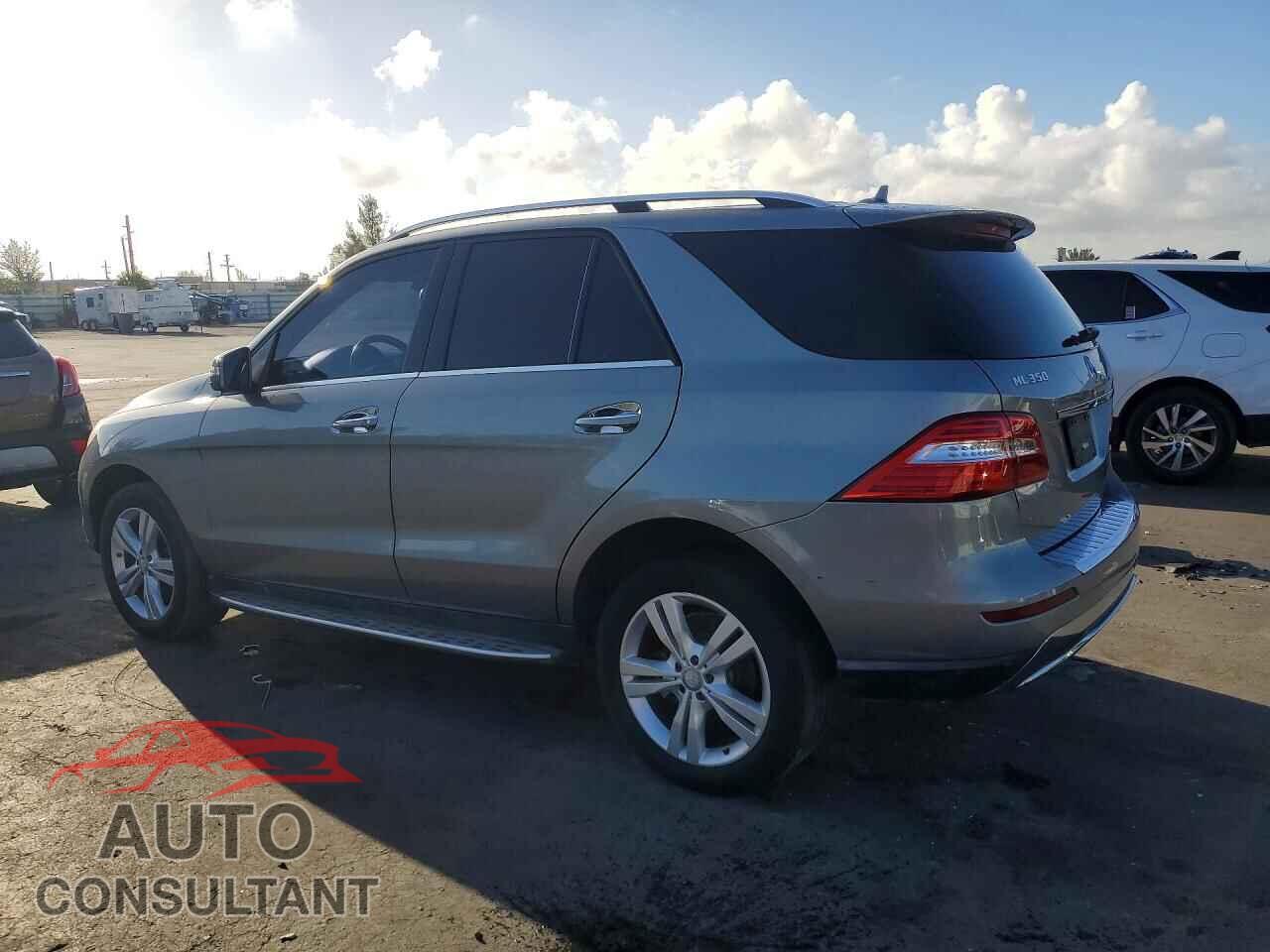 MERCEDES-BENZ M-CLASS 2014 - 4JGDA5JB2EA323054