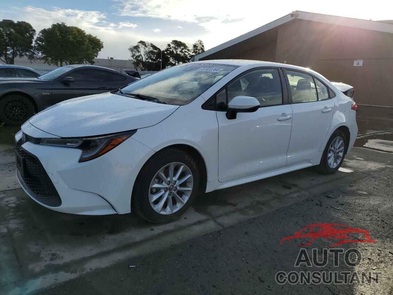 TOYOTA COROLLA 2021 - JTDVPMAE8MJ135150