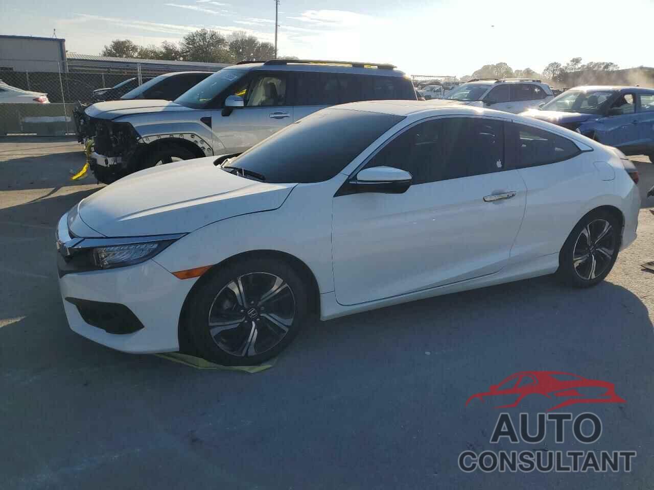 HONDA CIVIC 2018 - 2HGFC3B91JH352288