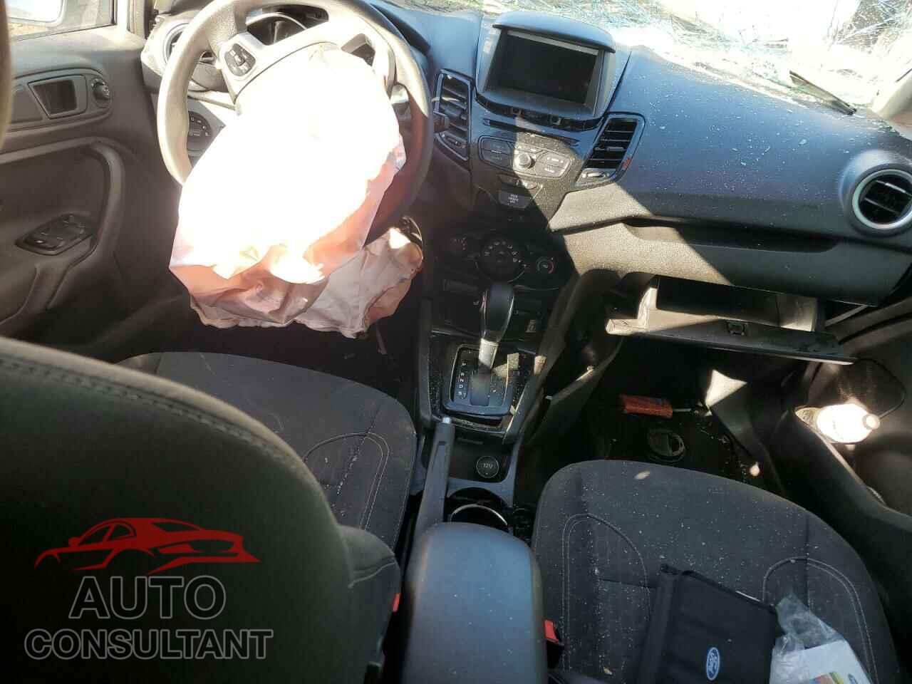 FORD FIESTA 2017 - 3FADP4EJ8HM158719