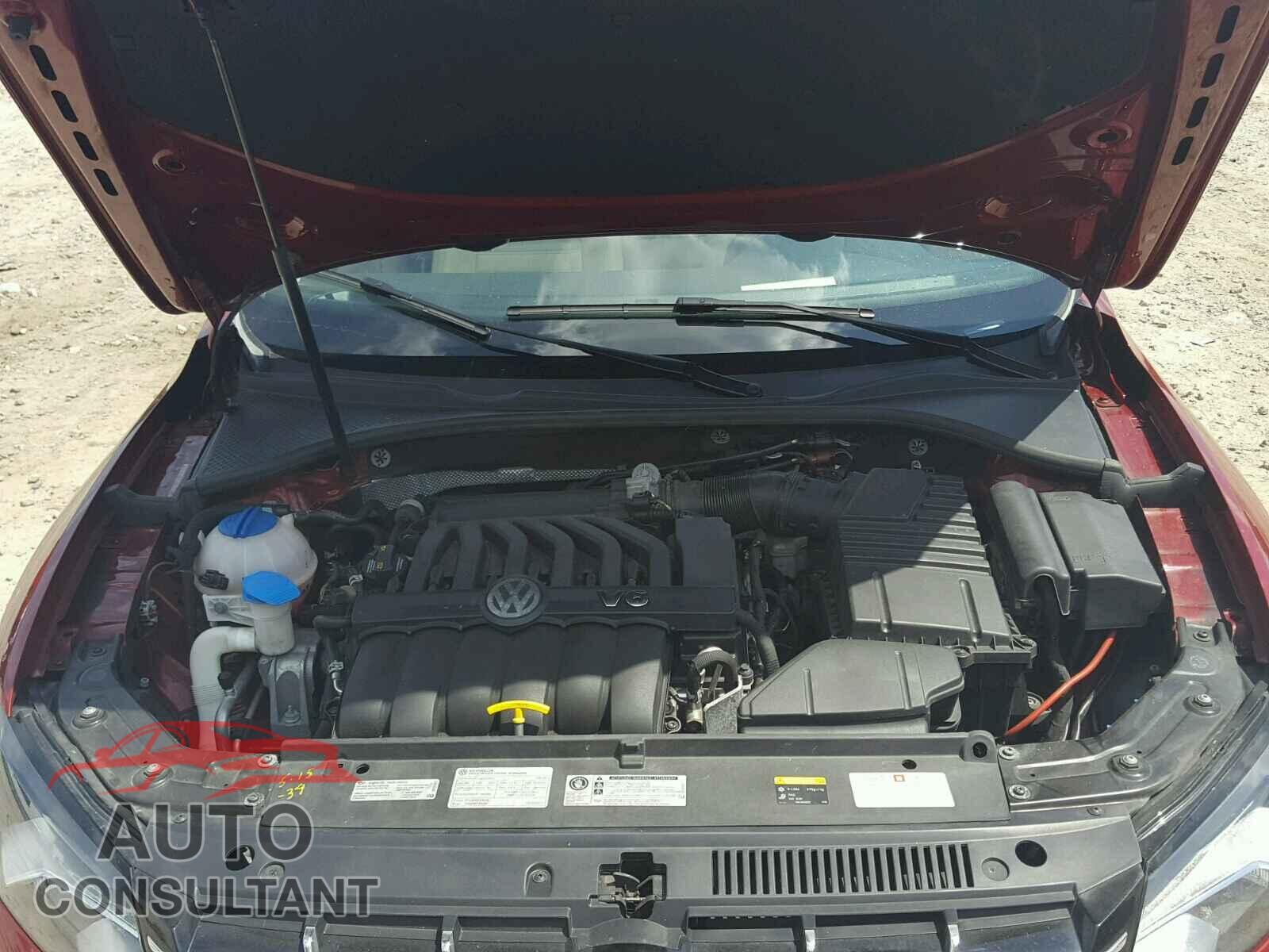 VOLKSWAGEN PASSAT 2015 - 1VWCM7A3XFC030923