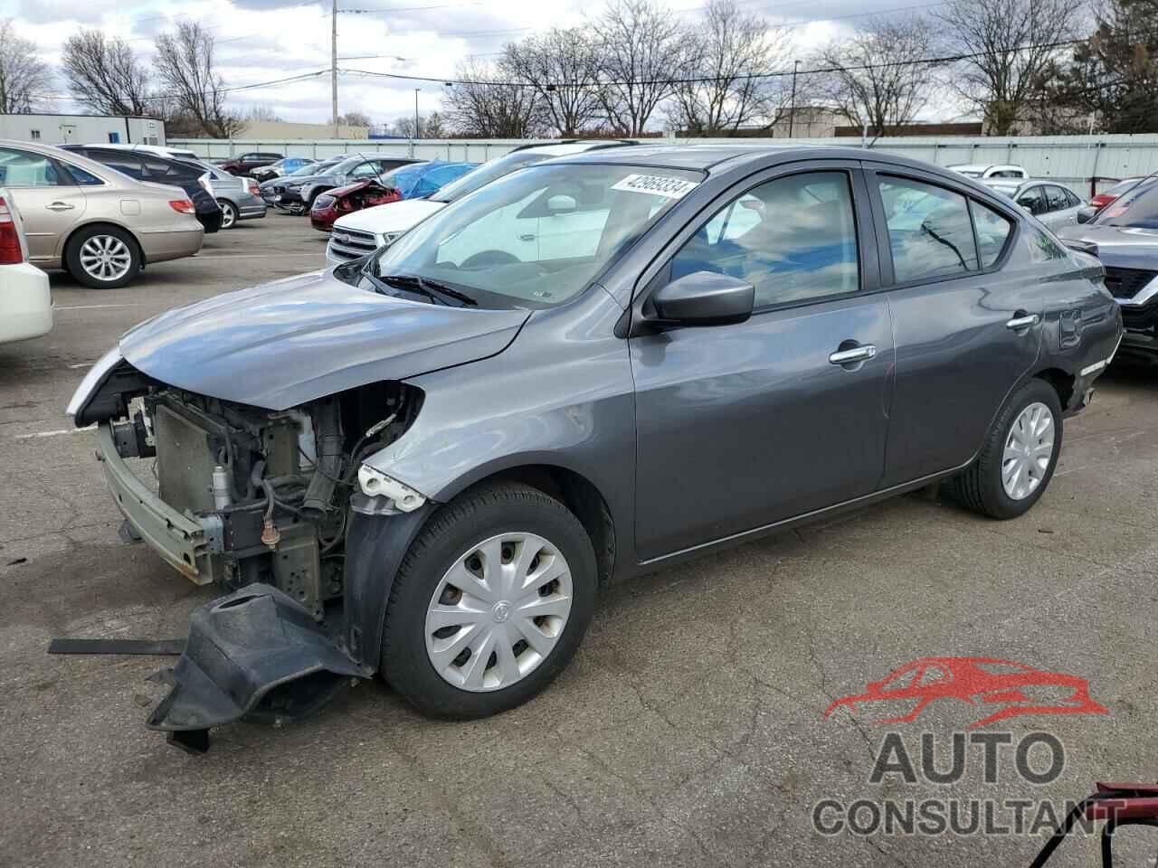 NISSAN VERSA 2018 - 3N1CN7AP5JL858588