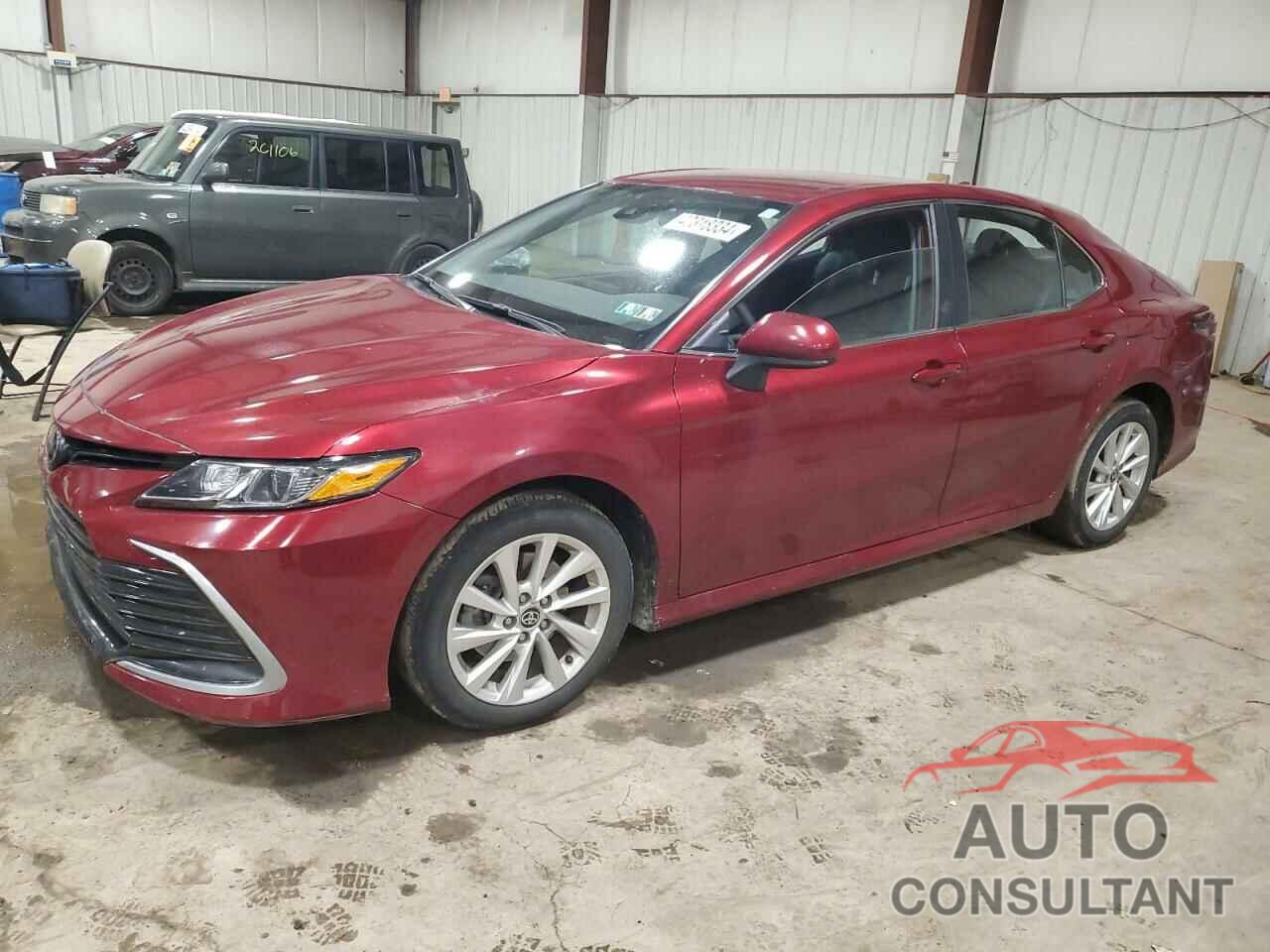 TOYOTA CAMRY 2021 - 4T1C11AK0MU474430