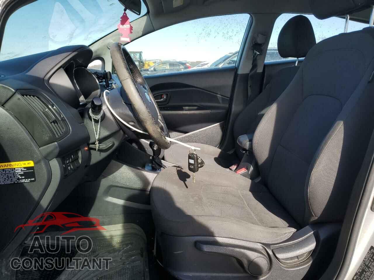 KIA RIO 2012 - KNADN4A38C6074235