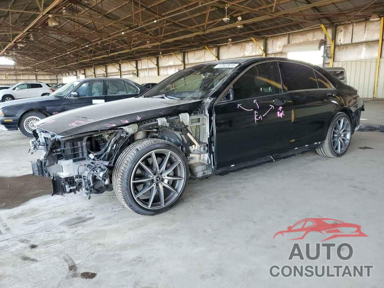 MERCEDES-BENZ S-CLASS 2018 - WDDUG6GB5JA394703