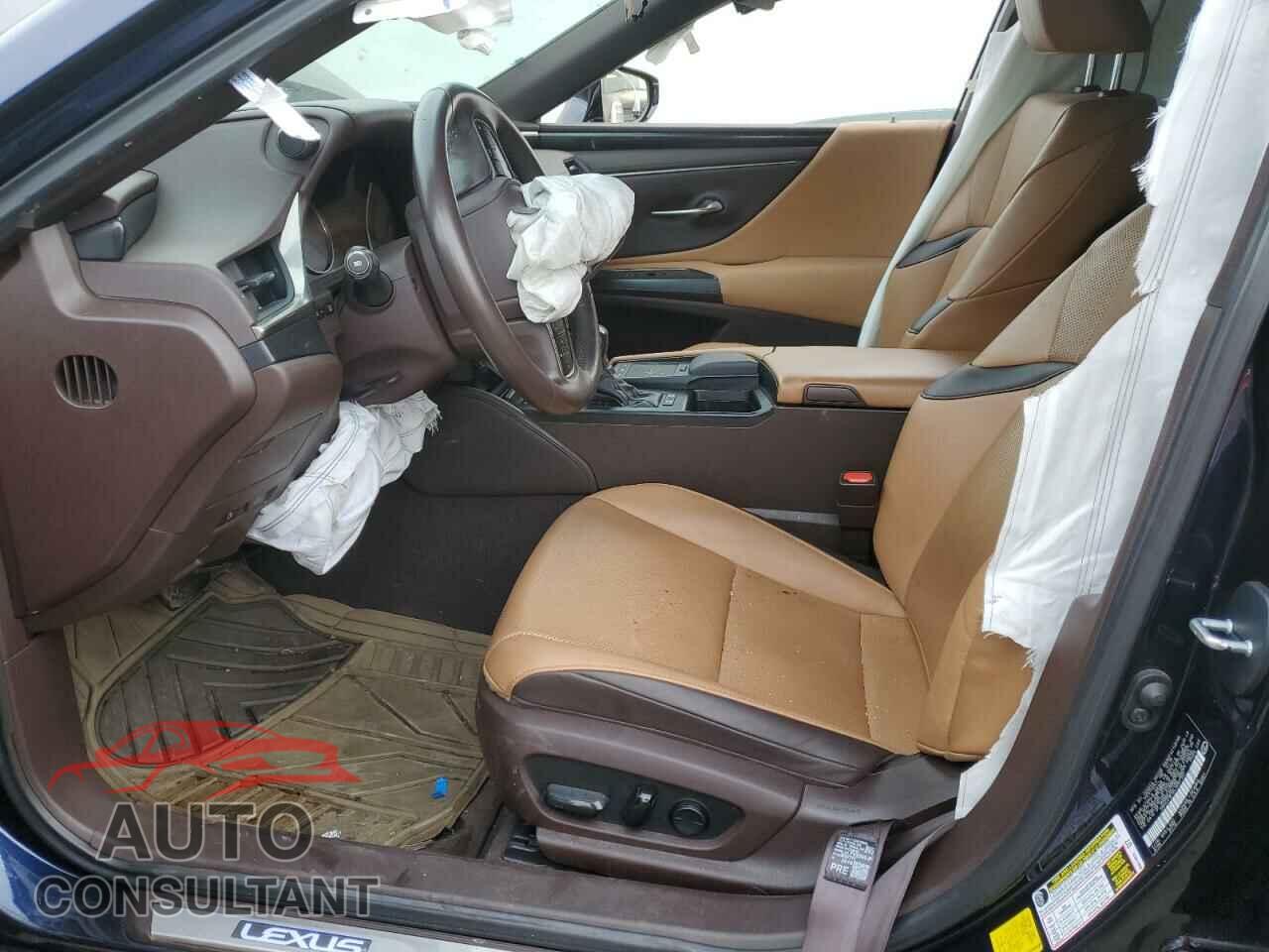 LEXUS ES300 2020 - 58AC21B12LU007357
