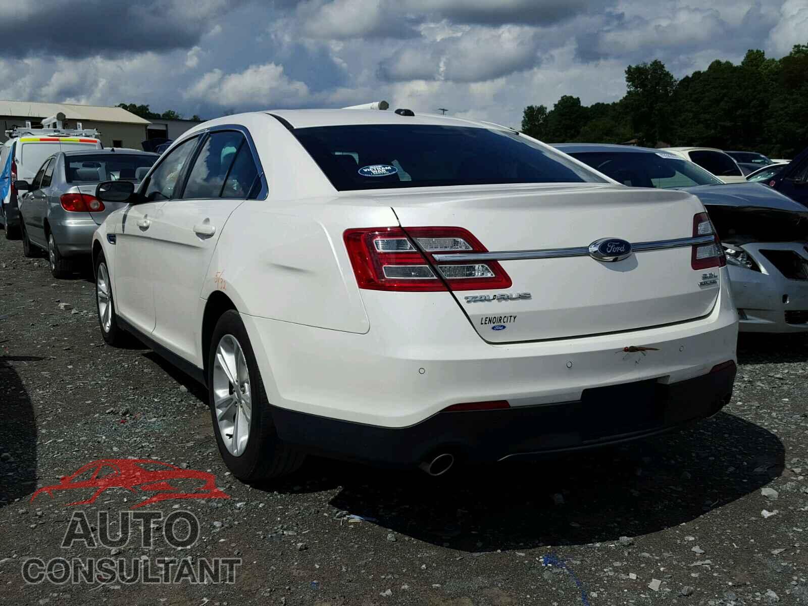 FORD TAURUS 2015 - 1FAHP2E86FG189638