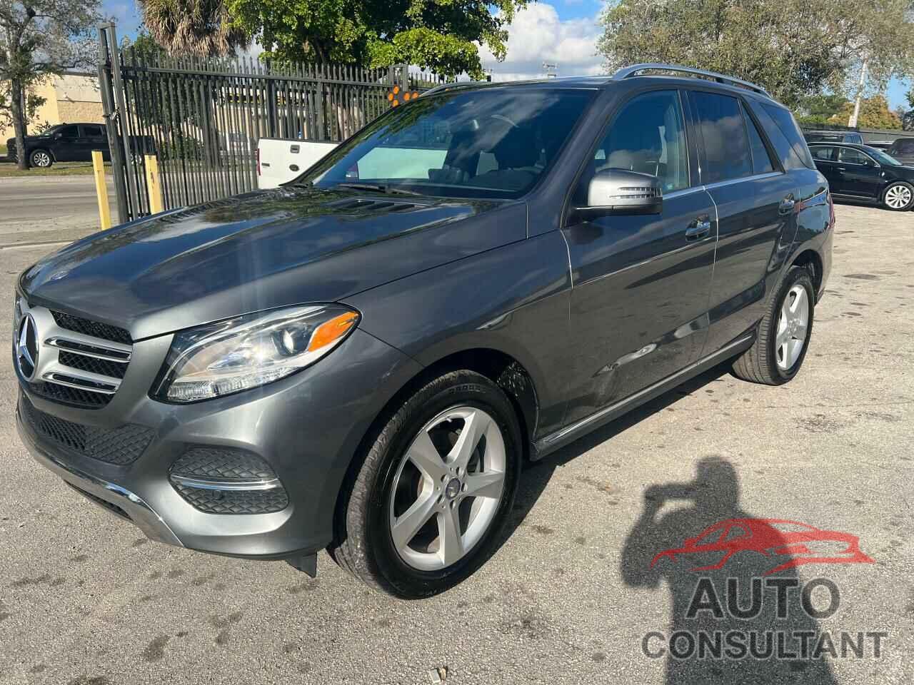 MERCEDES-BENZ GLE-CLASS 2017 - 4JGDA5JB5HA844094