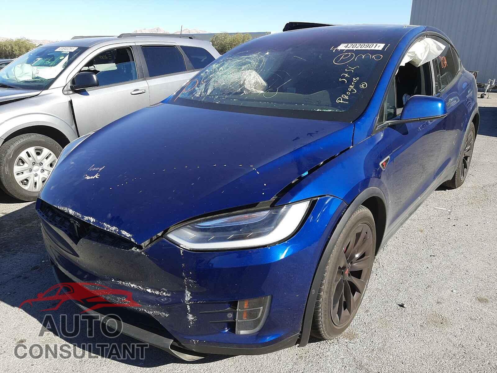 TESLA MODEL X 2016 - 5YJXCAE29GF002900