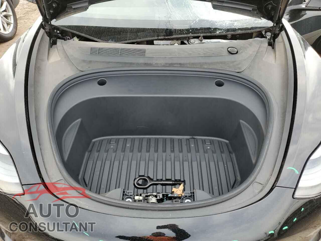 TESLA MODEL 3 2021 - 5YJ3E1EC7MF925423