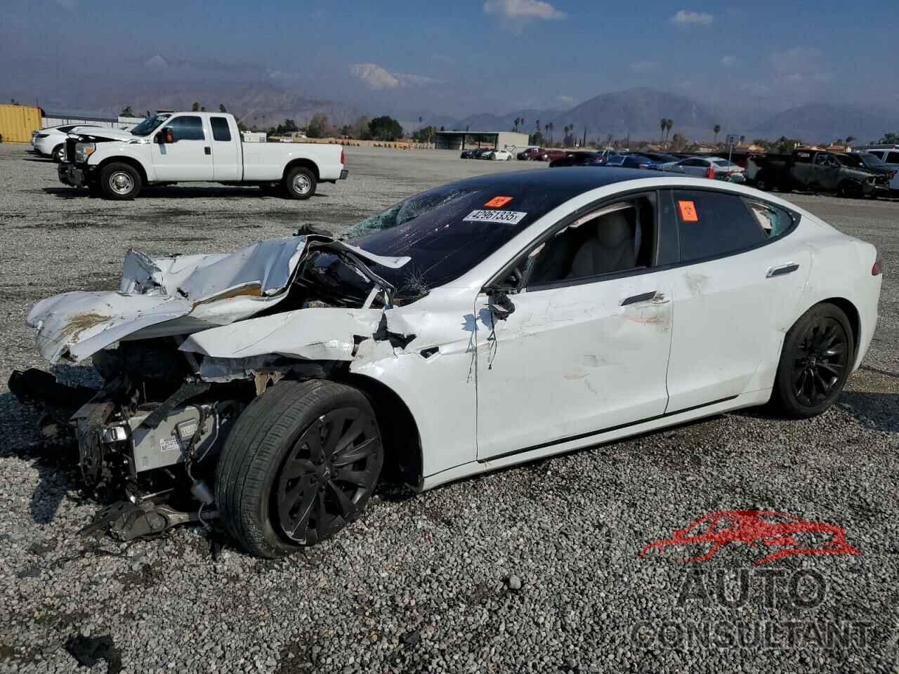 TESLA MODEL S 2021 - 5YJSA1E23MF419182