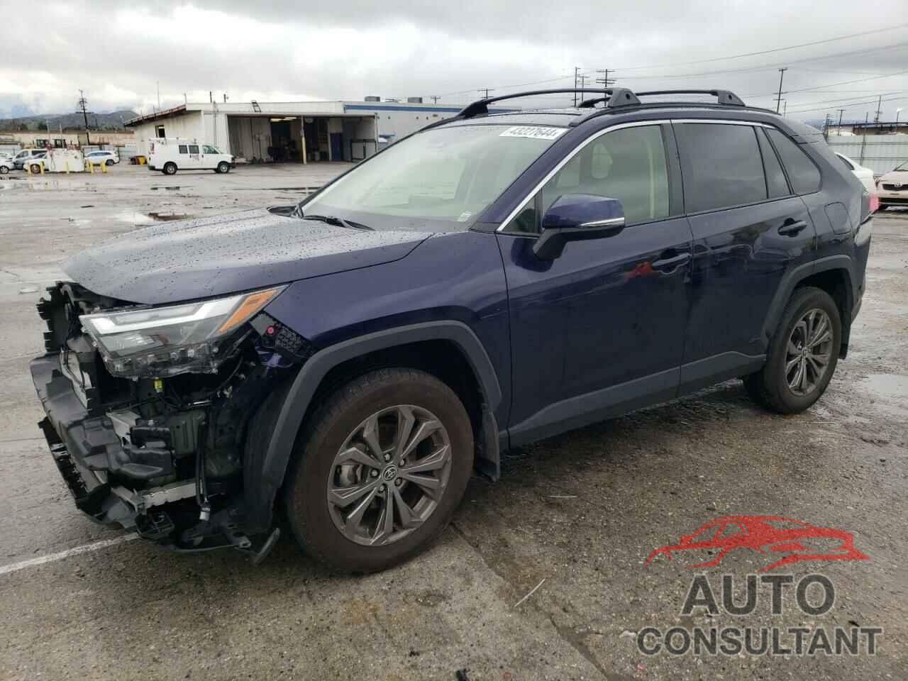 TOYOTA RAV4 2023 - JTMB6RFV6PD079837