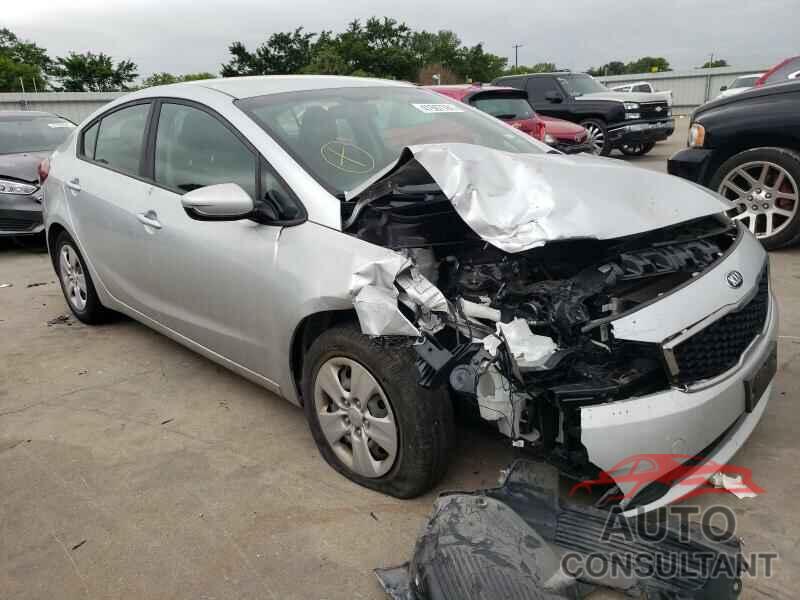 KIA FORTE 2018 - 3KPFK4A78JE241126