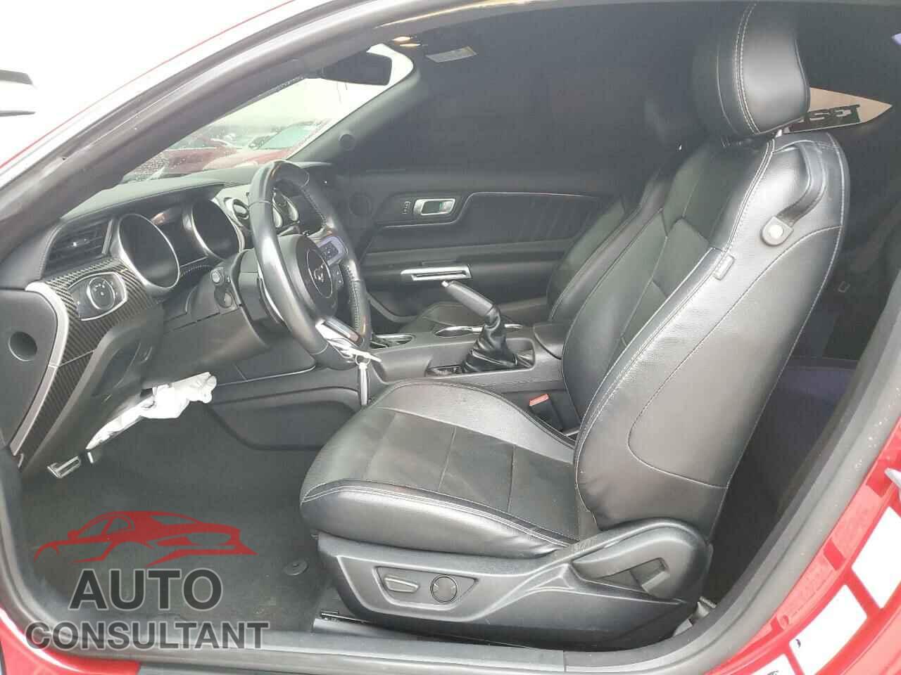 FORD MUSTANG 2021 - 1FA6P8CFXM5115675