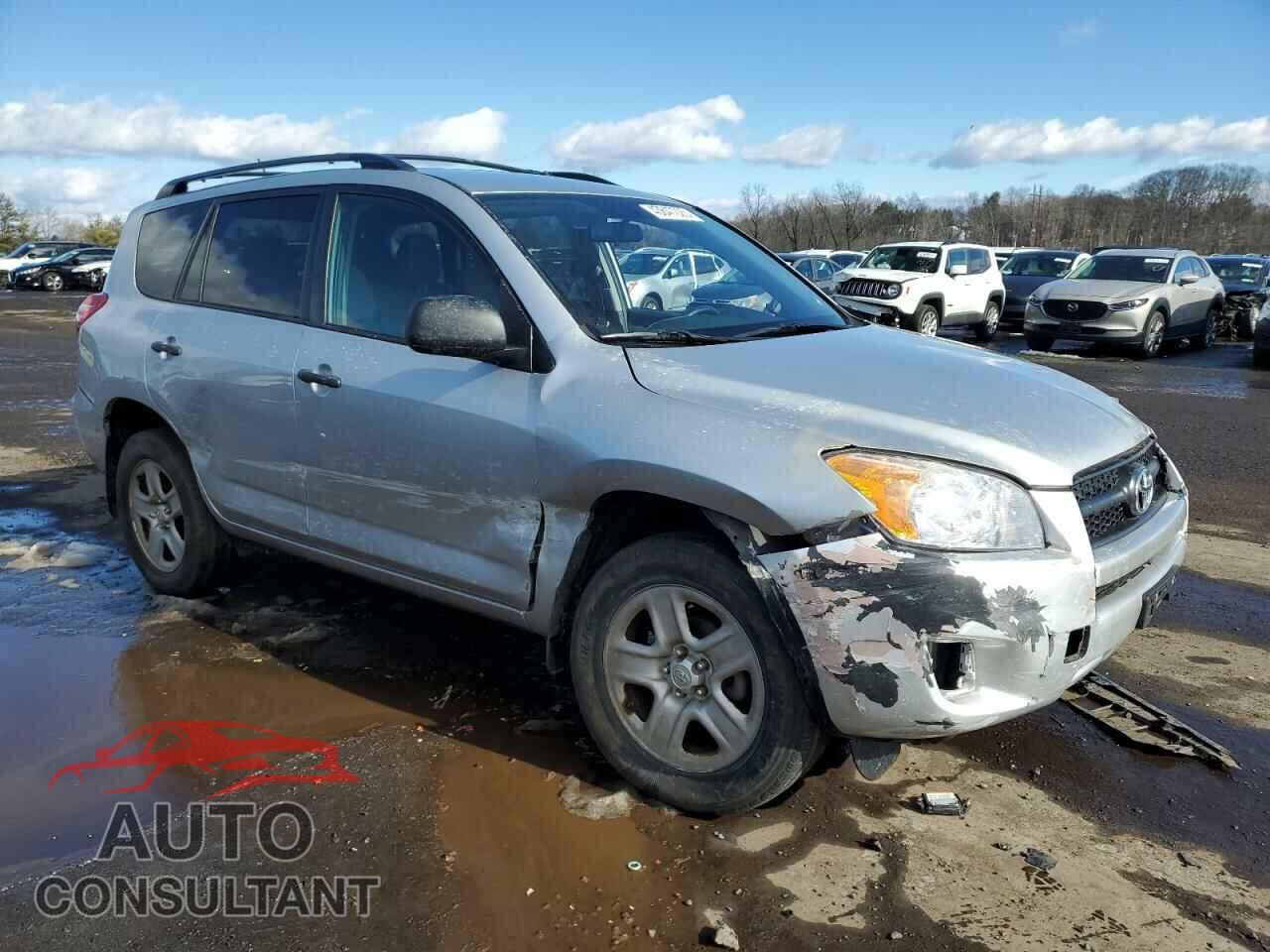 TOYOTA RAV4 2011 - 2T3BF4DV1BW152498