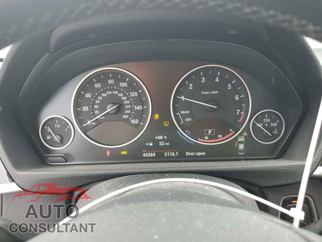 BMW 3 SERIES 2017 - WBA8E1G39HNU17722