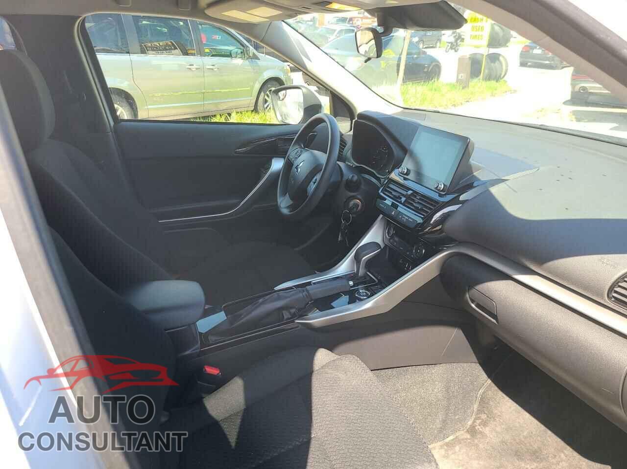 MITSUBISHI ECLIPSE 2022 - JA4ATUAA6NZ601517