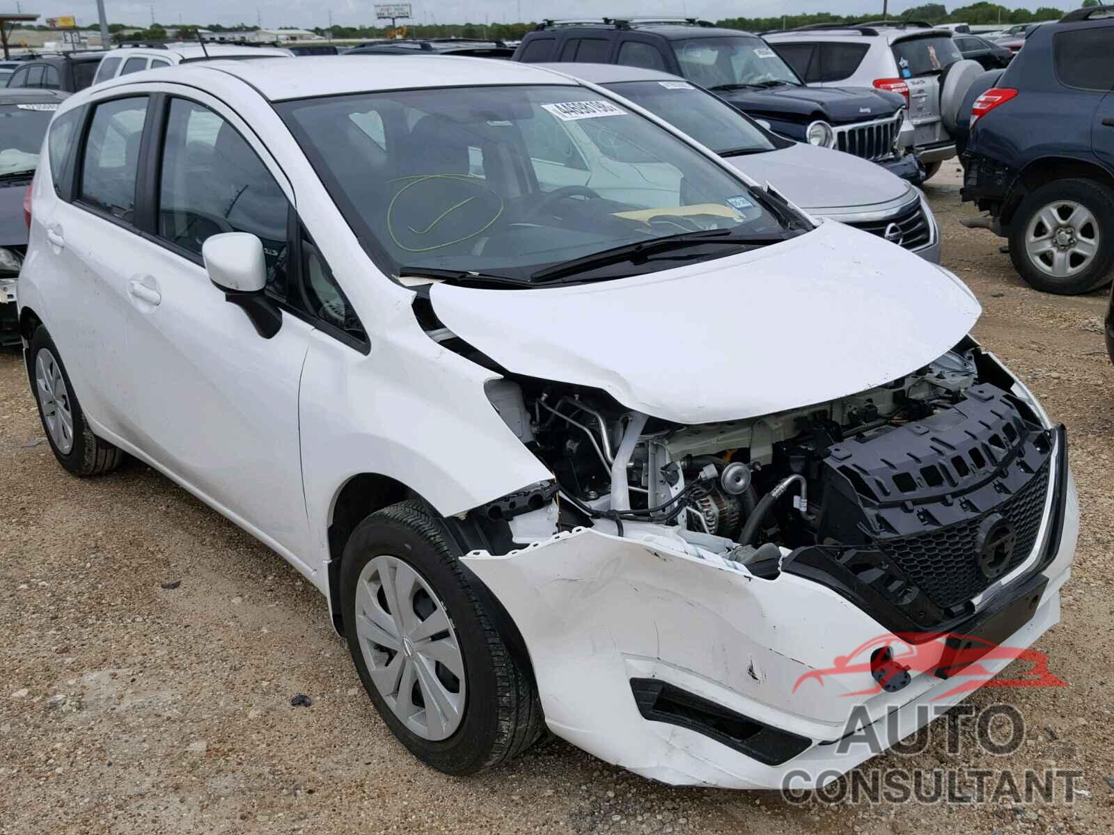 NISSAN VERSA 2018 - 3N1CE2CPXJL359527