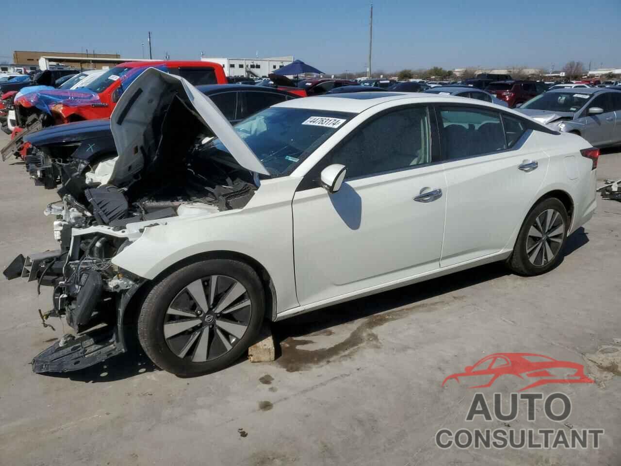 NISSAN ALTIMA 2022 - 1N4BL4DV4NN371983