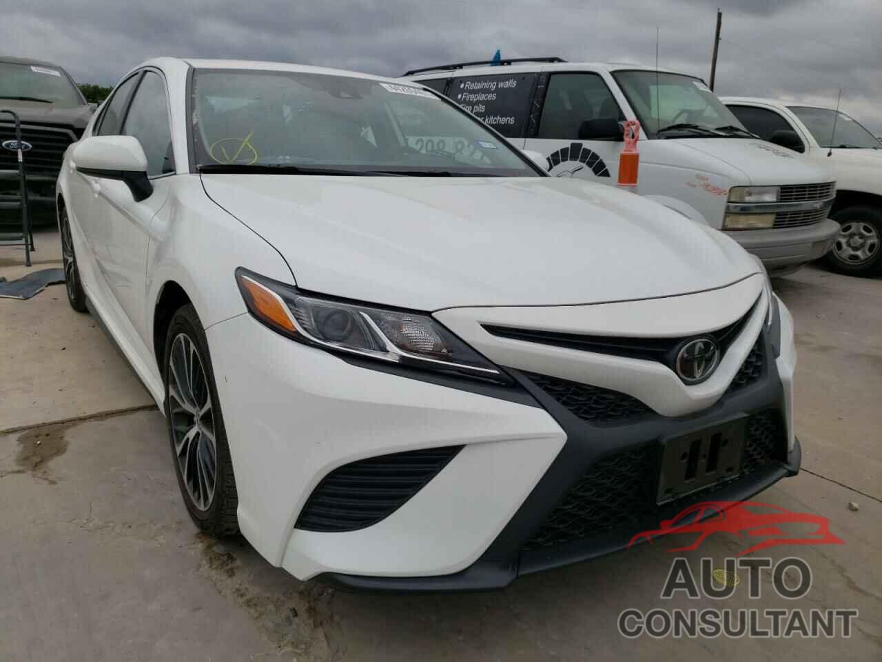 TOYOTA CAMRY 2020 - 4T1G11AK4LU980326