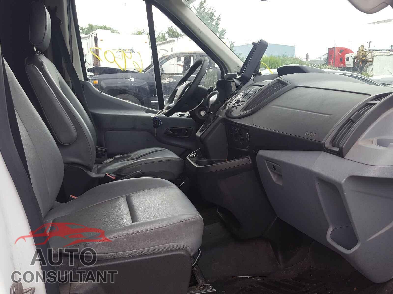 FORD TRANSIT CO 2018 - 1FTYE2CM6JKA09046