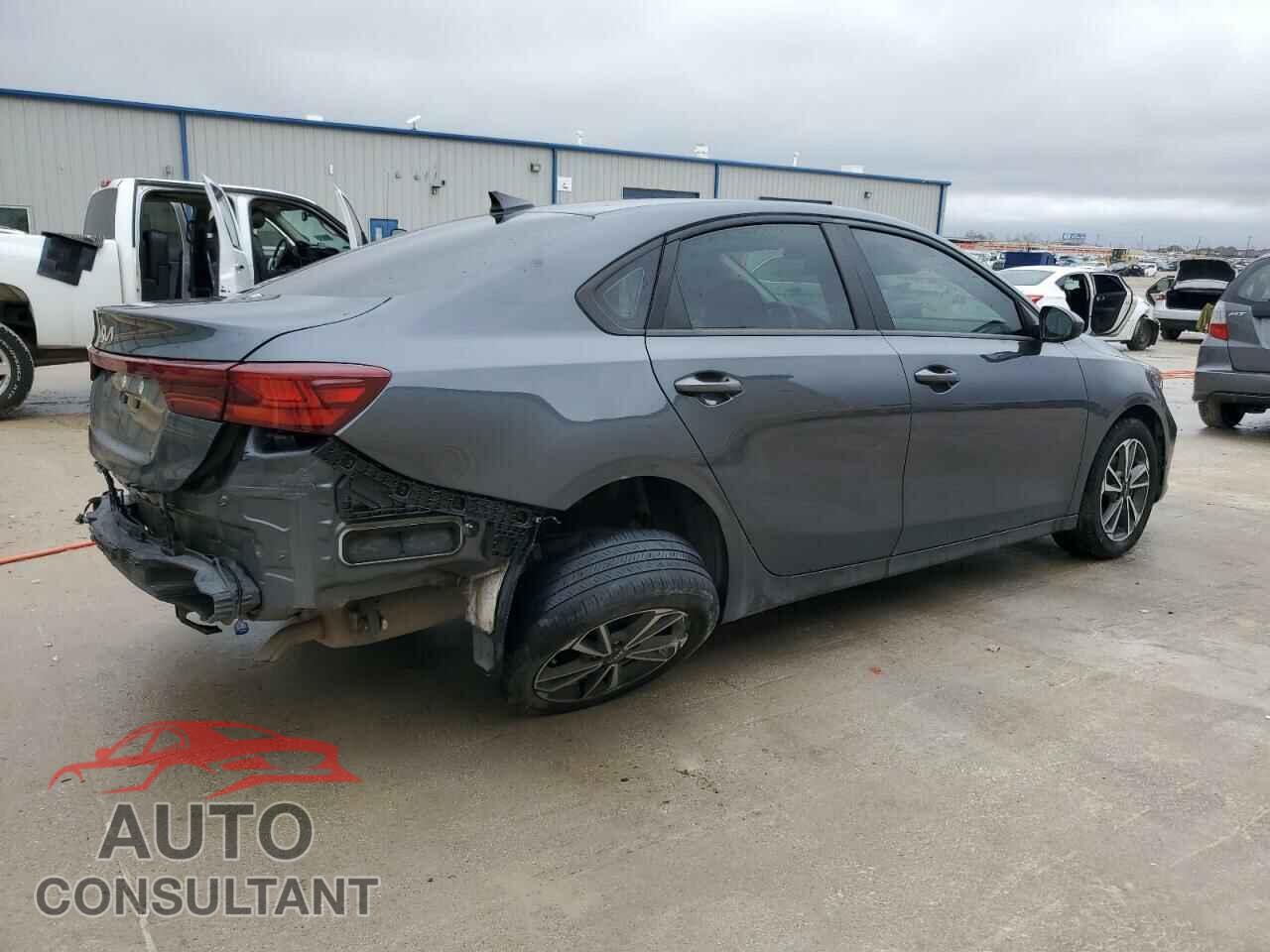 KIA FORTE 2022 - 3KPF24AD1NE463437