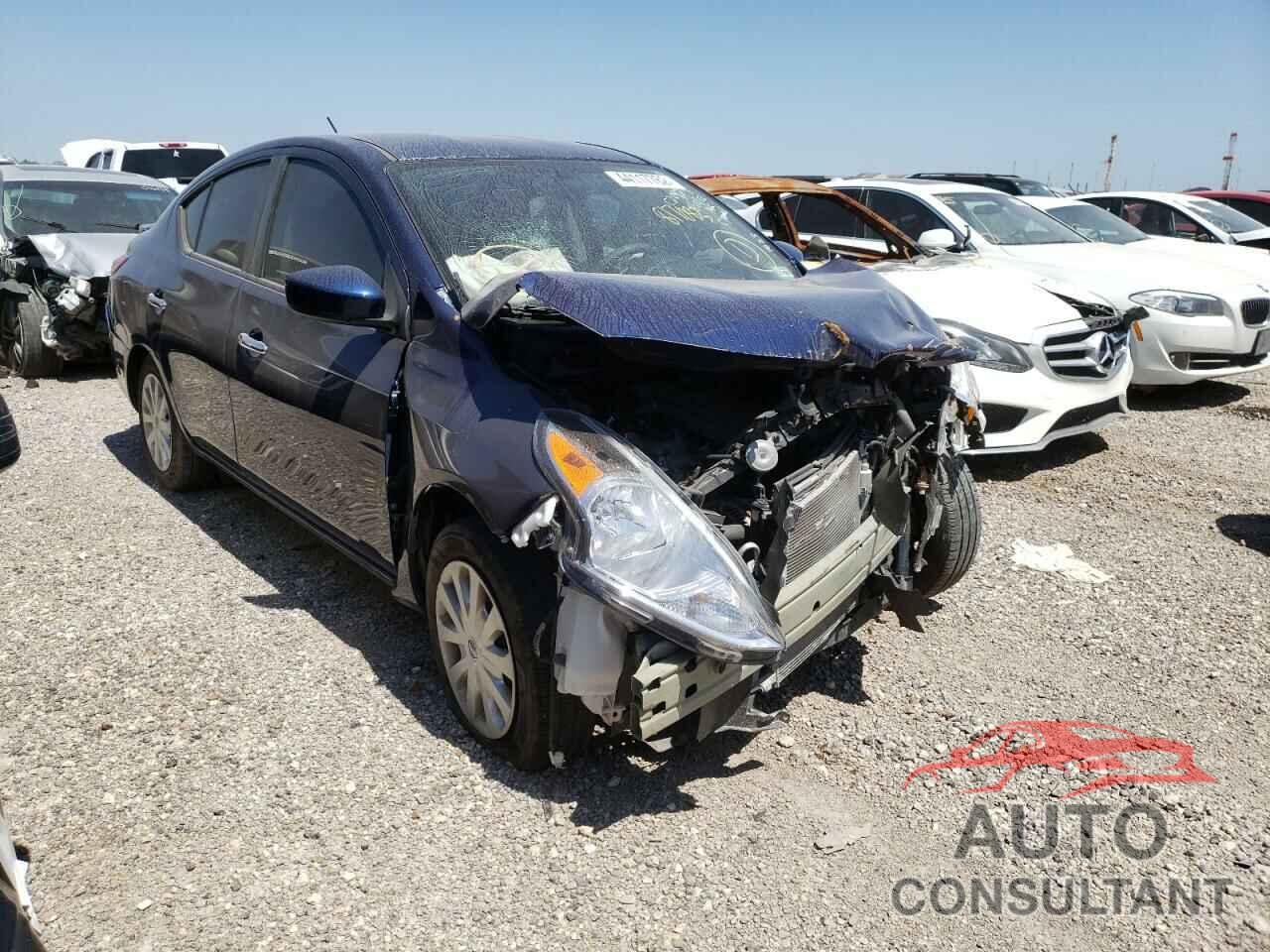 NISSAN VERSA 2018 - 3N1CN7AP1JL817083